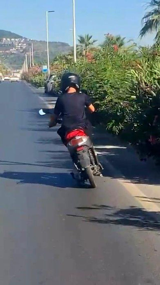 Tehlikeli Motosiklet Yolculuğu