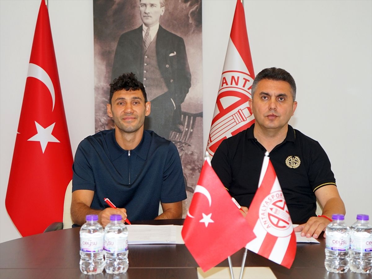 Veysel Sarı'nın Sözleşmesi 1 Yıl Uzatıldı