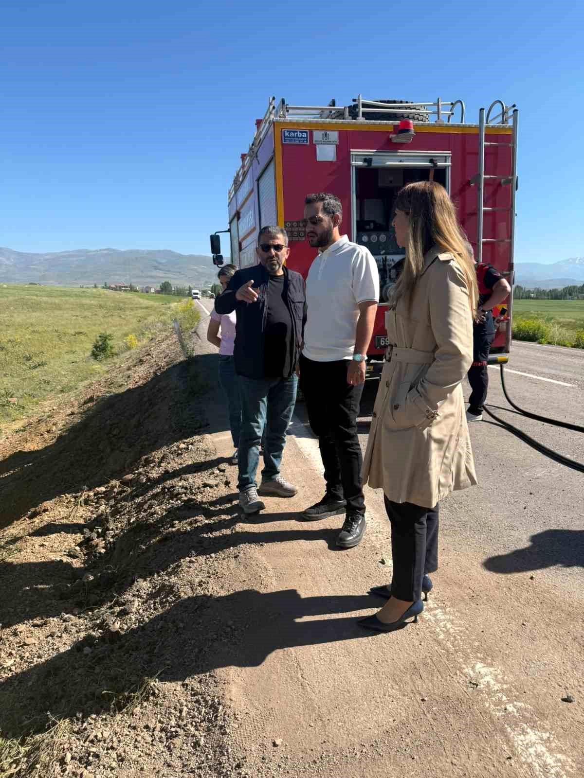 Bayburt\'ta Yakıt Yüklü Tanker Devrildi