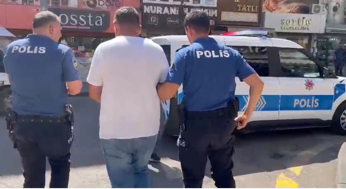 Kılık değiştirip çay ocağını yaktı