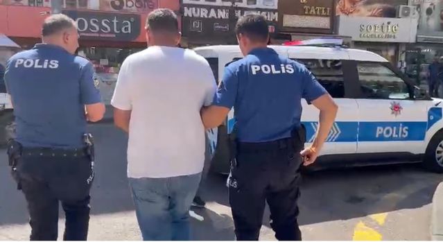 Kılık değiştirip çay ocağını yaktı