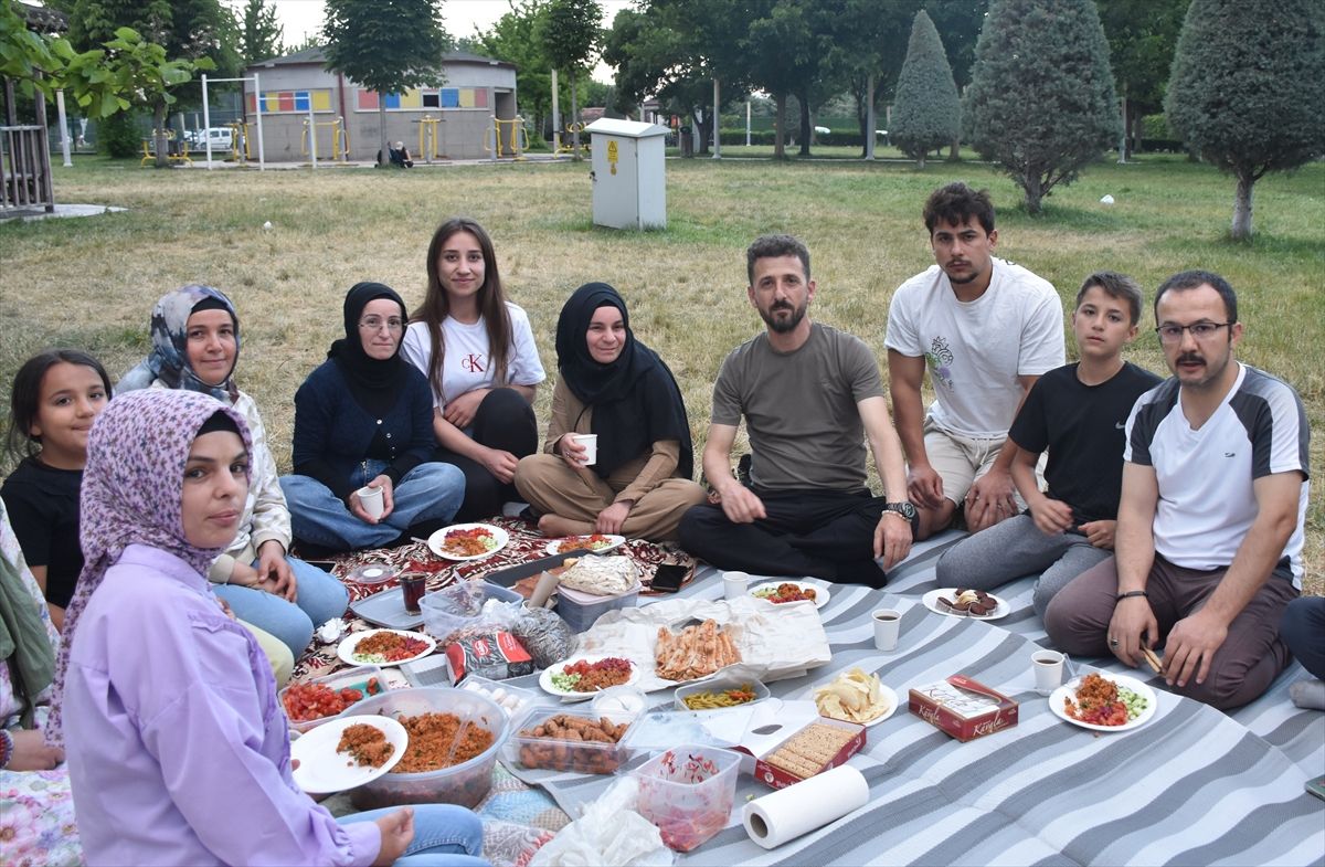Ali İmran Aksu\'dan Destek Derneği