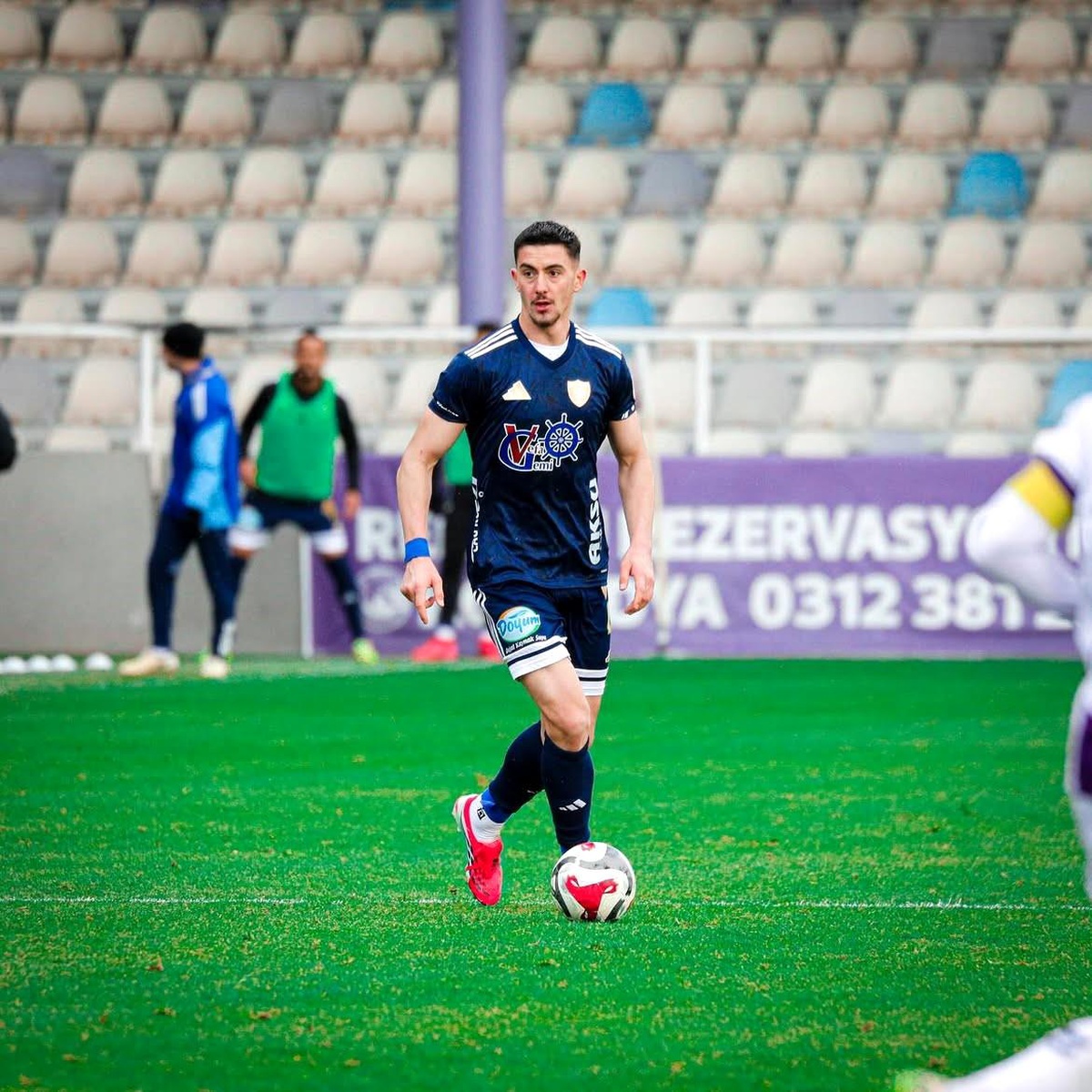 Erzurumspor FK İç Transferde Hızlanıyor