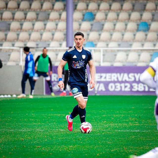 Erzurumspor FK İç Transferde Hızlanıyor