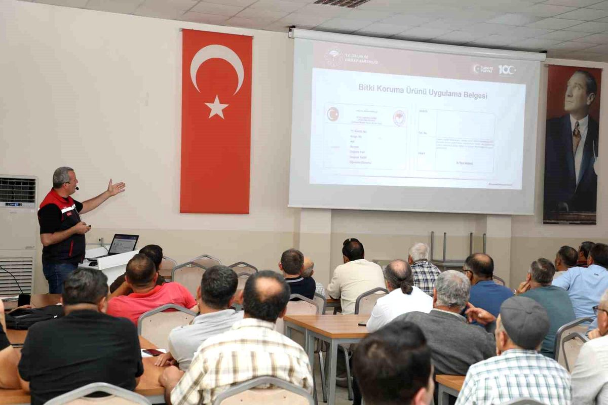 Eskişehir\'de Çiftçilere Bitki Koruma Eğitimi