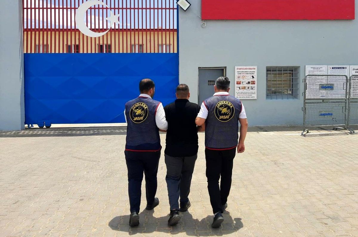 Gaziantep\'te 2 Aranan Şüpheli Yakalandı