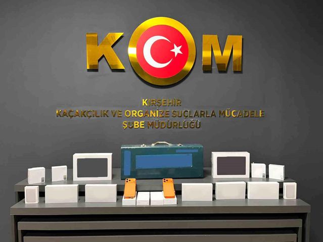 Kırşehir’de Kaçak Elektronik Ürünler Ele Geçirildi