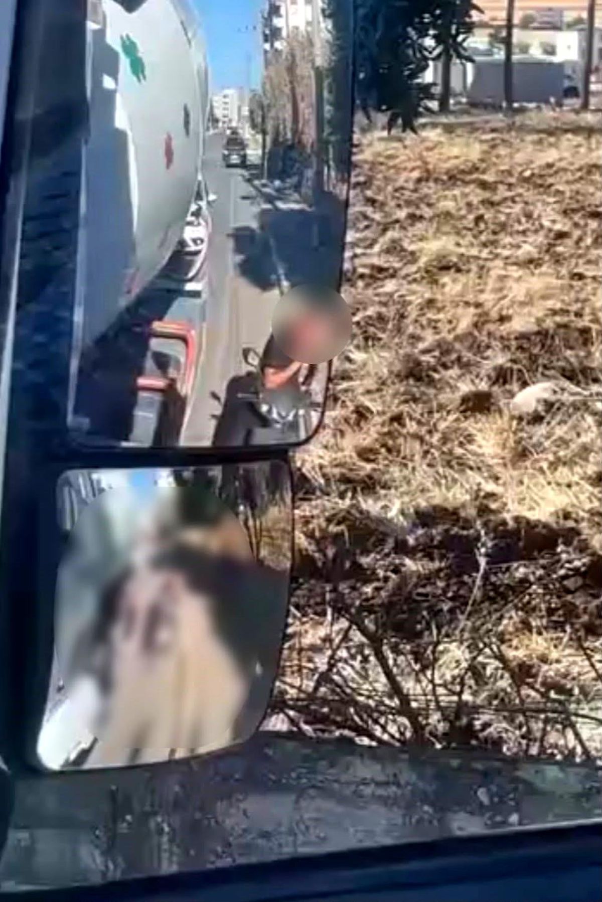 Adıyaman\'da Motosikletten Madde Kullanan Şahıs