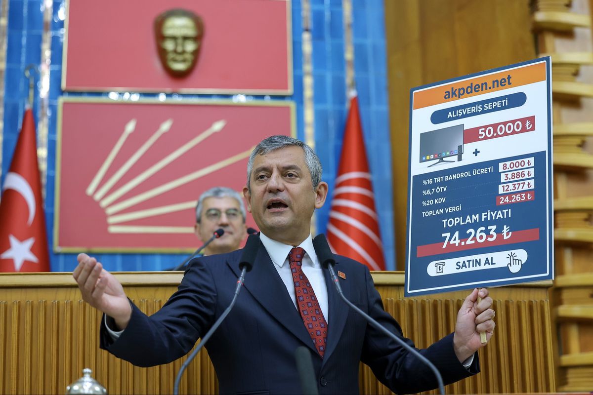 Özgür Özel: Mücadele Asla Bırakılmayacak