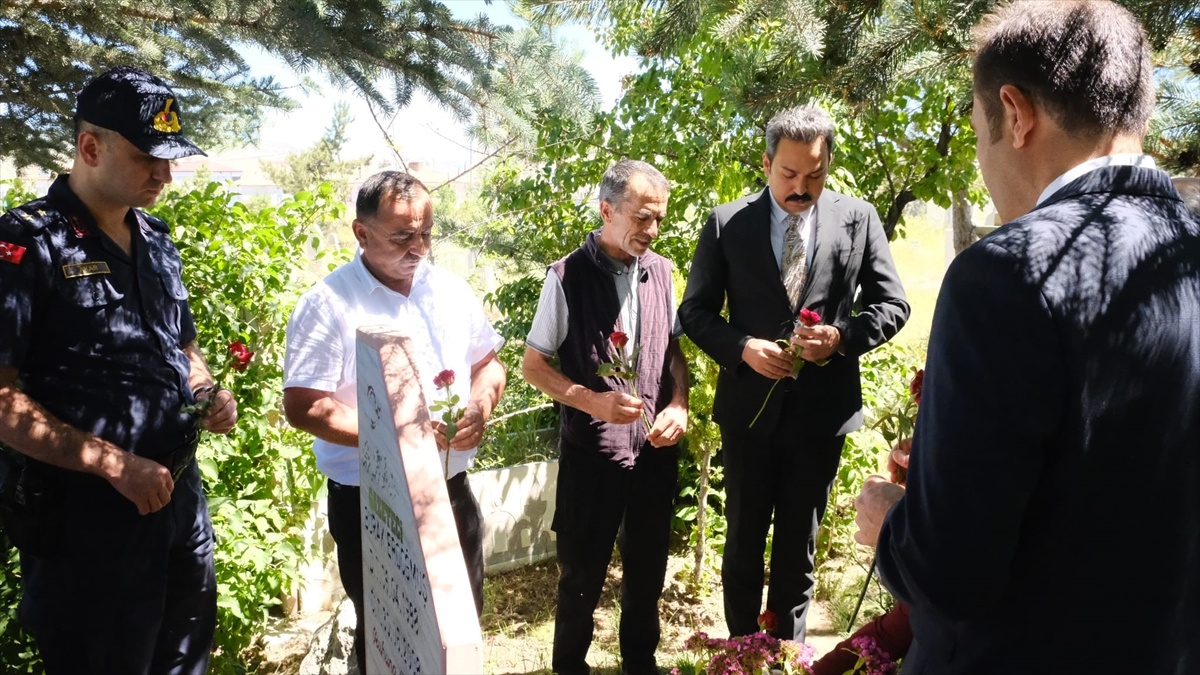 Burak Erdoğmuş İçin Anma Töreni