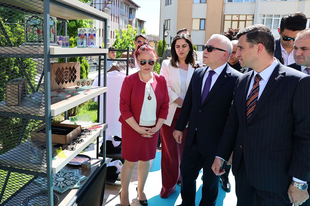 Geleneksel El Sanatları Sergisi Tamamlandı