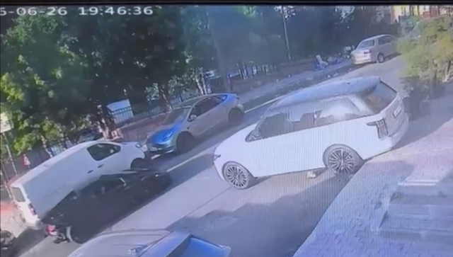 Test sürüşünde lüks otomobille cipe çarpıp kaçtı! 174 bin lira ceza yazıldı