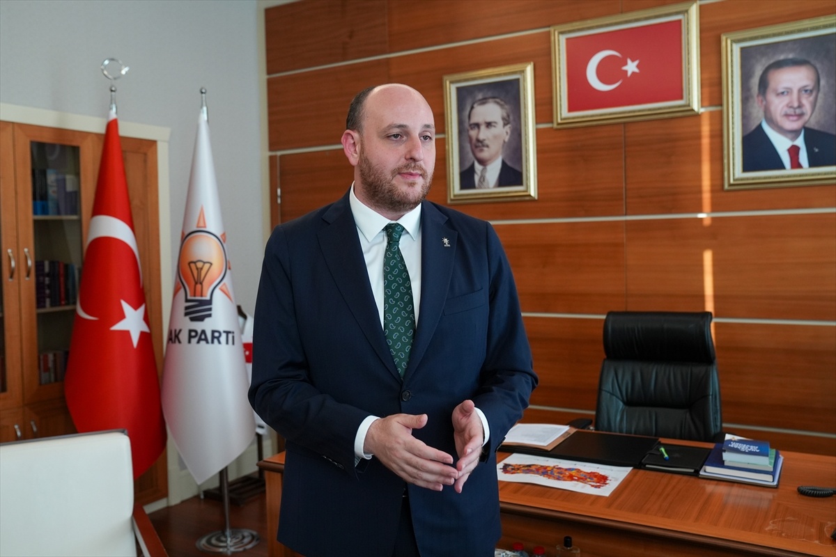 AK Parti\'den 11,7 milyon üye vurgusu ve yeni sayfalar