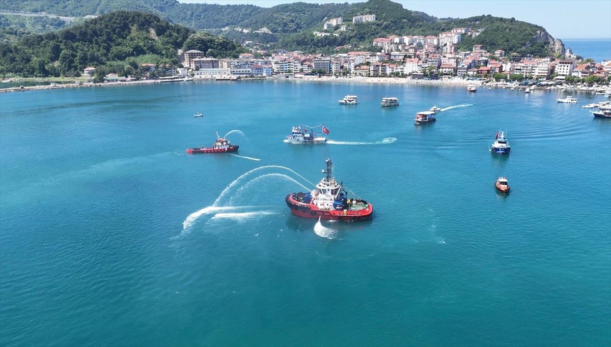 Amasra\'da Kabotaj Bayramı Coşkusu
