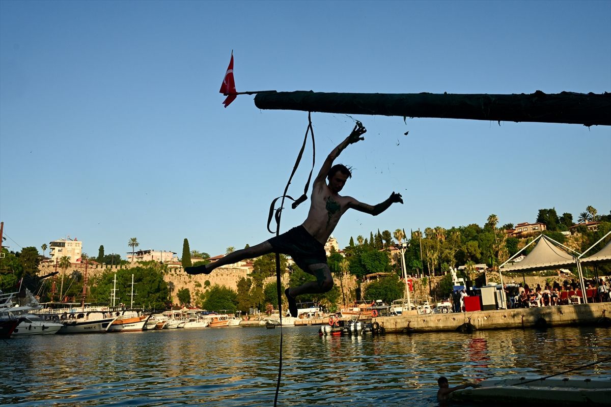 Denizcilik Bayramı Antalya\'da Kutlandı