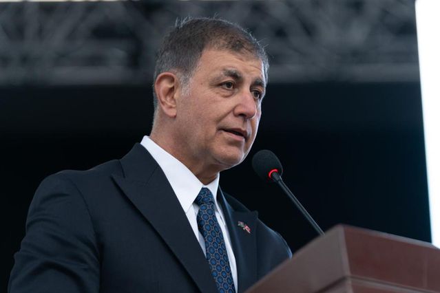 Deprem etkisi yaratan kulis: Cemil Tugay, AK Parti’ye geçiyor