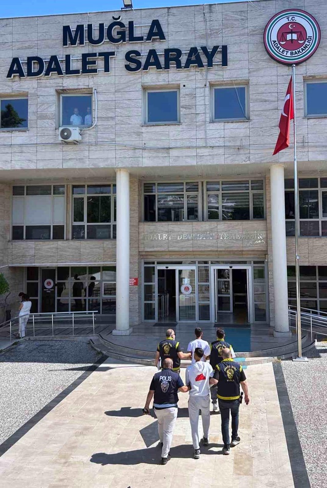 Dalaman Cezaevi Firarisi Hırsızlıkta Yakalandı