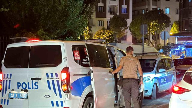 CHP’de butlan krizi sokağa taştı: Darp iddiası ve karşı şikayet
