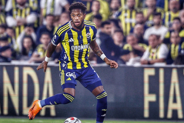 Fred, Fenerbahçe'deki geleceğini resmen açıkladı