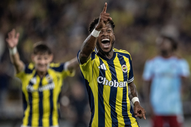 Fred, Fenerbahçe'deki geleceğini resmen açıkladı