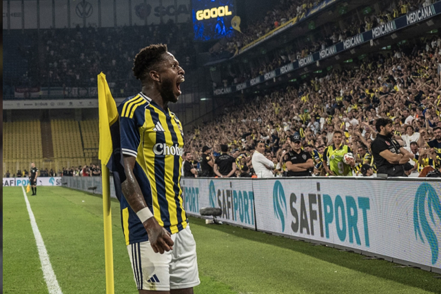 Fred, Fenerbahçe'deki geleceğini resmen açıkladı