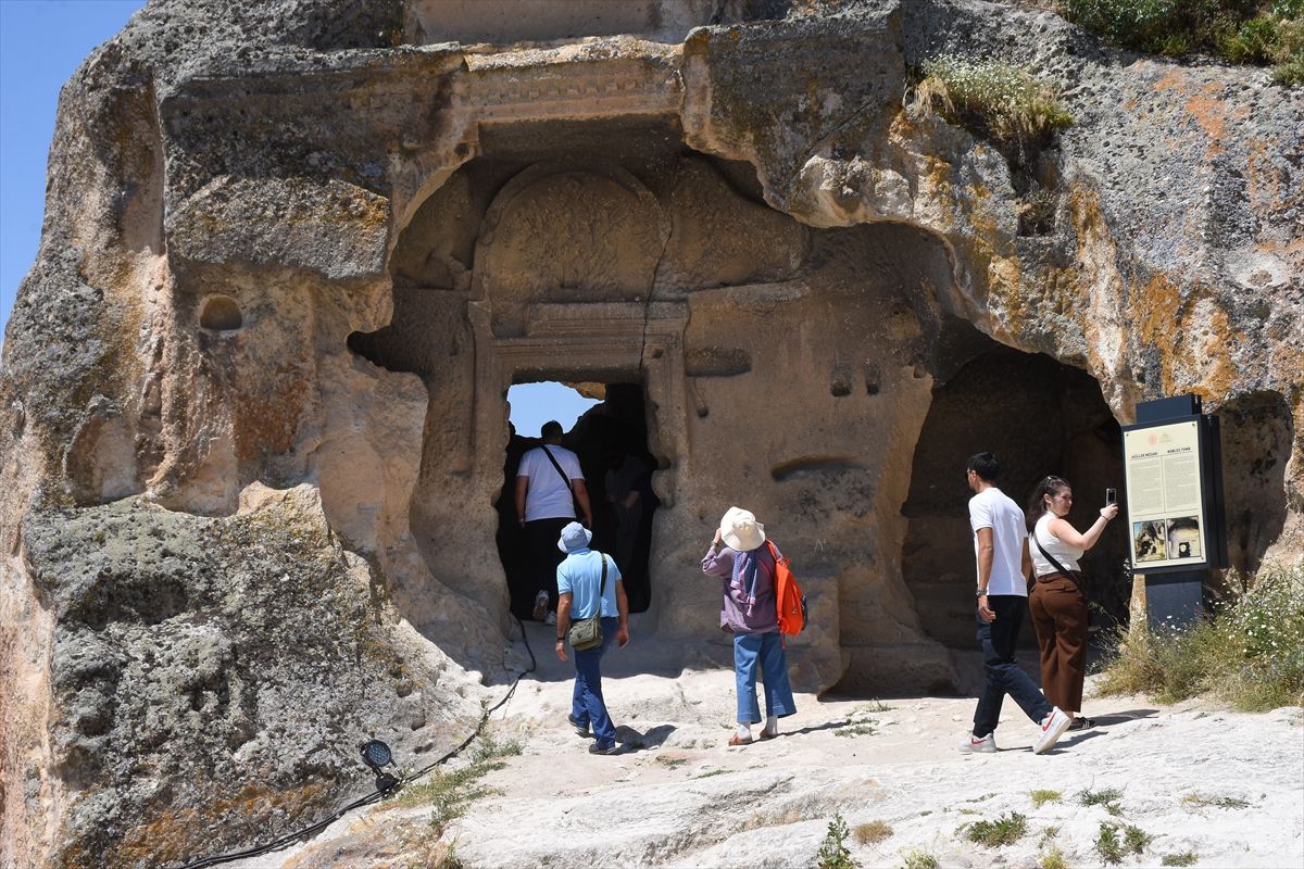 Frigya\'da Turizm Festivalleriyle Canlanıyor