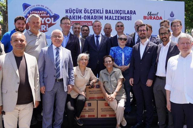 İBB, Küçük Balıkçılara Malzeme Desteği Verdi