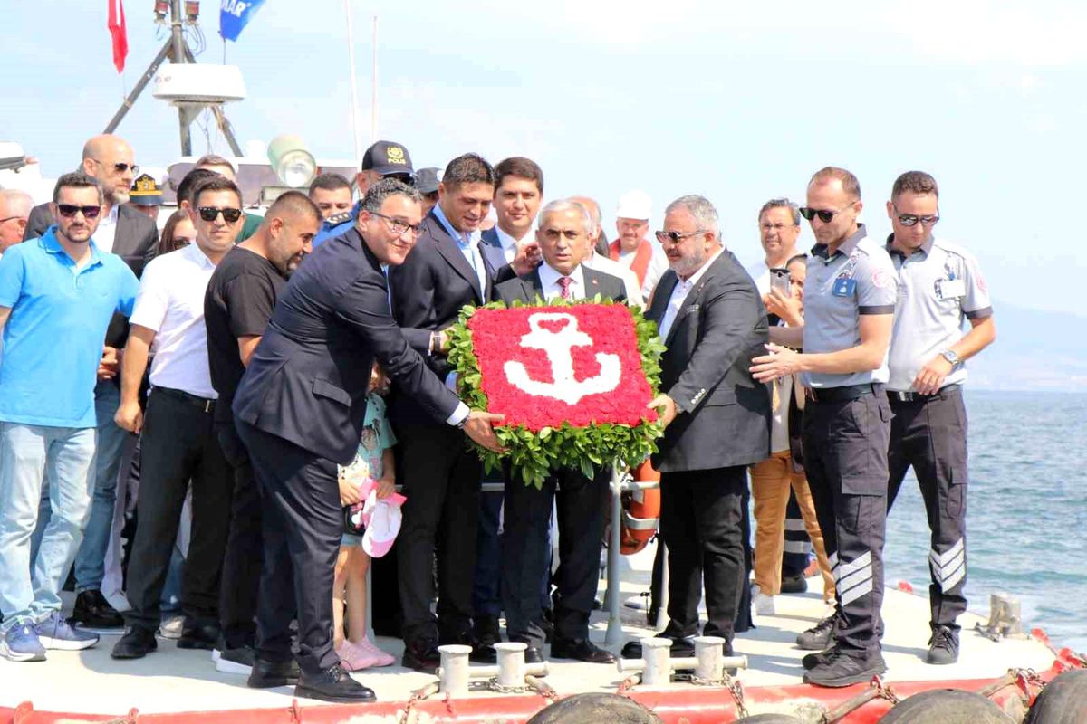 Kabotaj Bayramı\'nın 100. yılı Aliağa\'da törenle kutlandı