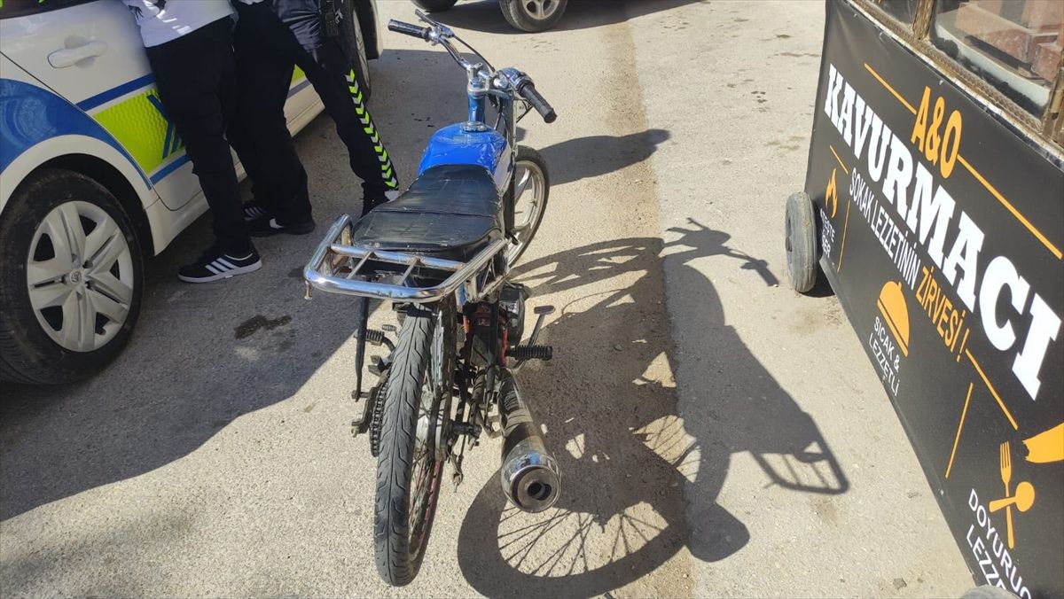 Kırıkhan\'da Abartı Egzozlu Motosikletlere Ceza