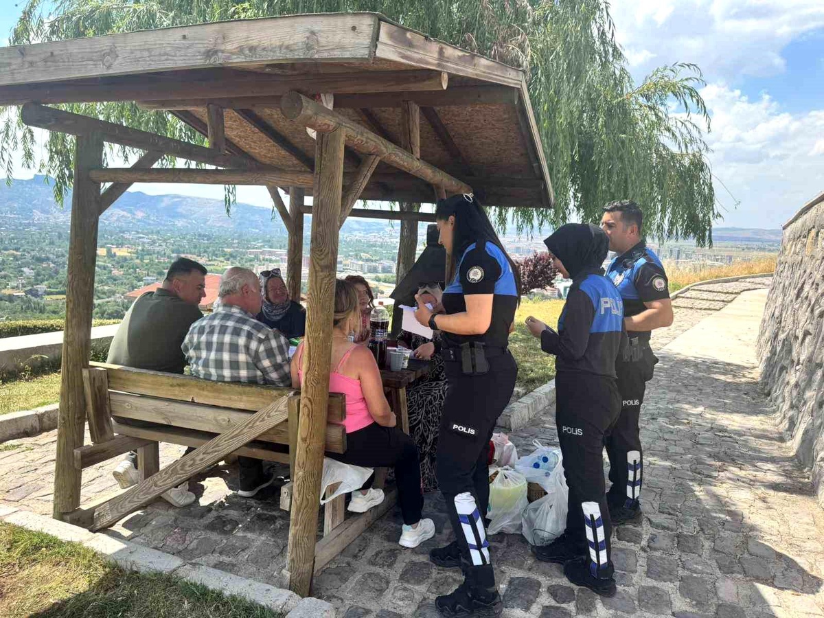 Afyonkarahisar\'da Orman Yangını Uyarısı