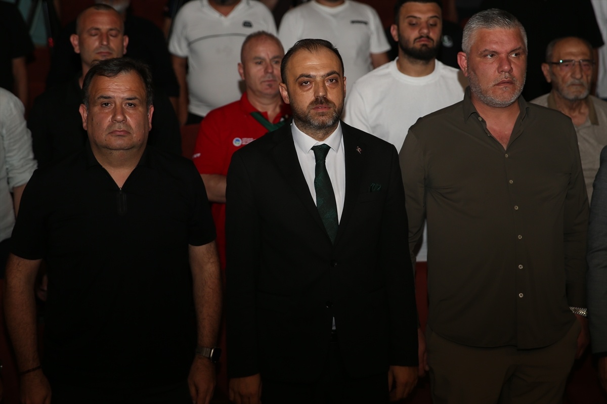 Sakaryaspor\'un Yeni Başkanı Enes Zengin