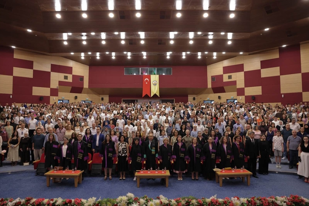 Trakya Üniversitesi 2025-2026 Mezuniyet Töreni