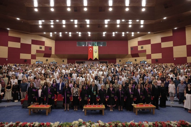 Trakya Üniversitesi 2025-2026 Mezuniyet Töreni