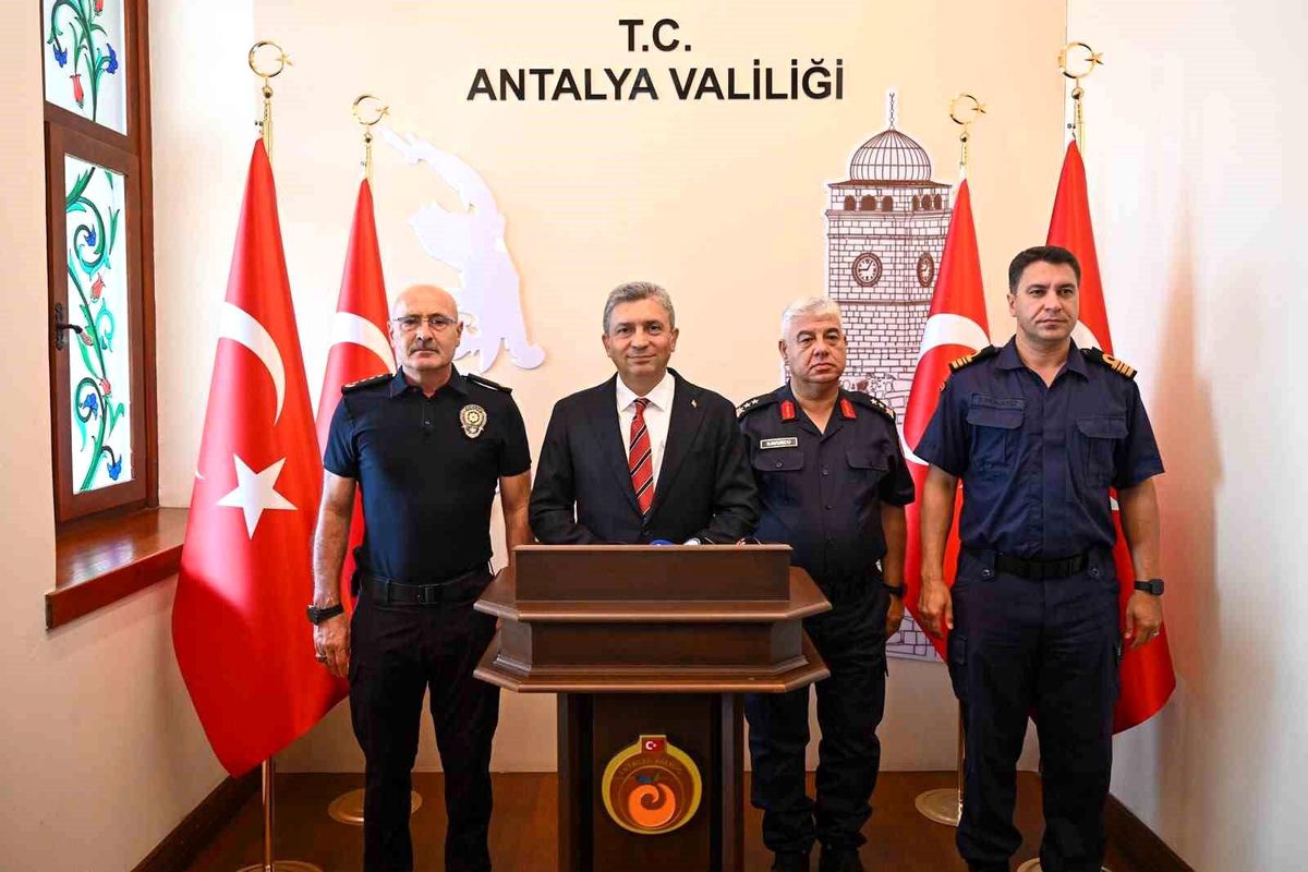 Antalya\'da Trafik ve Asayiş Denetimleri