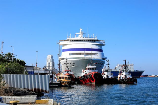 Kruvaziyer Samsun’a İndi