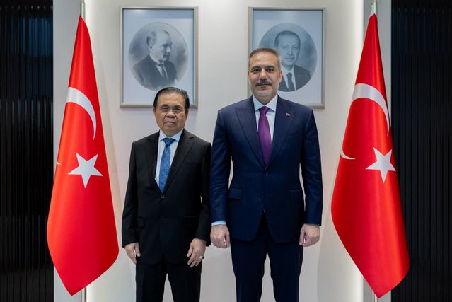 Hakan Fidan, Moro İslam Cephesi Lideri’ni Kabul Etti