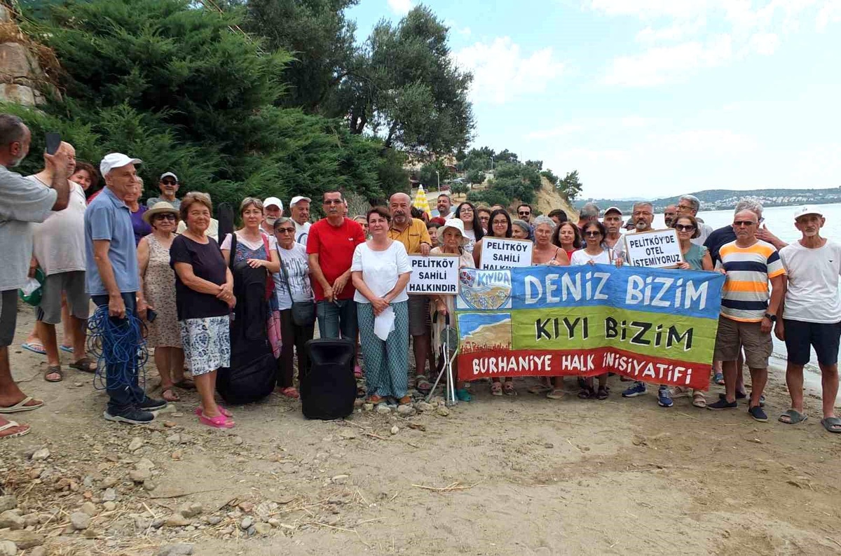 Balıkesir\'de vatandaşlar kıyı işgaline tepki gösterdi