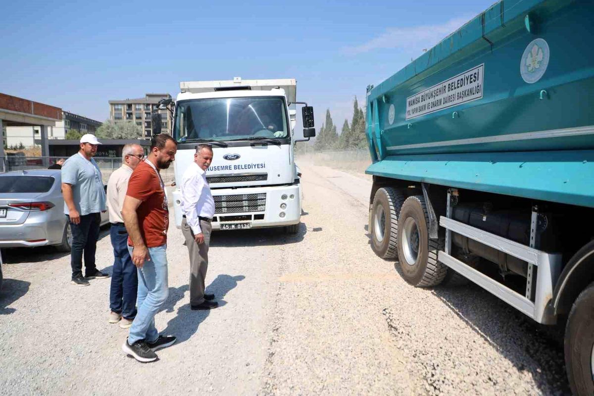 Başkan Balaban: "Muradiye\'nin ana arterlerinde bir hafta içerisinde asfalt sorun bitecek"