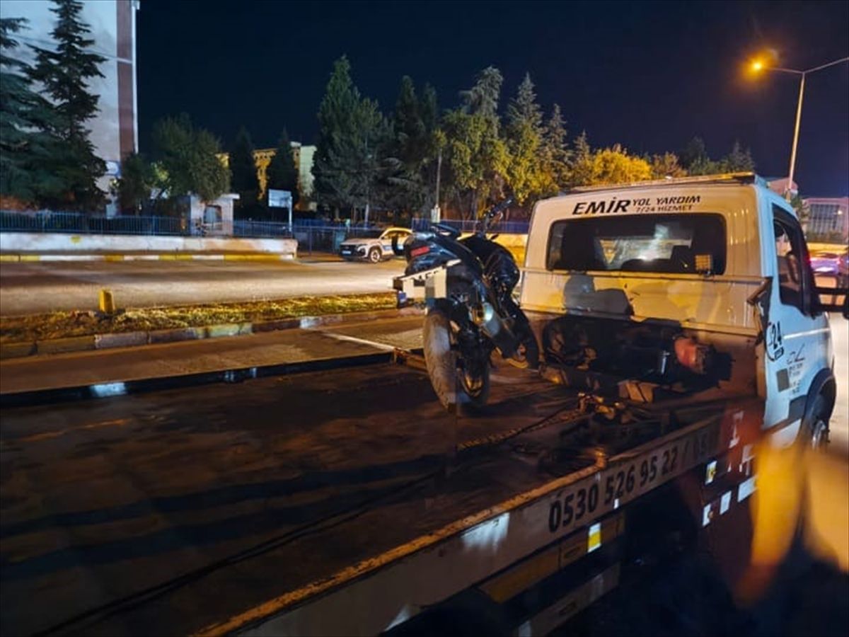 Edirne\'de Motosiklet Sürücüsüne Ceza