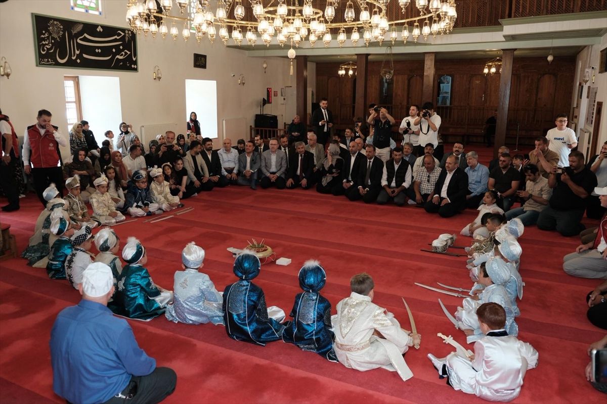 Geleneksel Sünnet Şölenleri Başladı