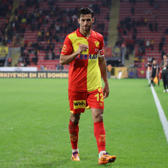 İsmail Köybaşı'dan futbola veda