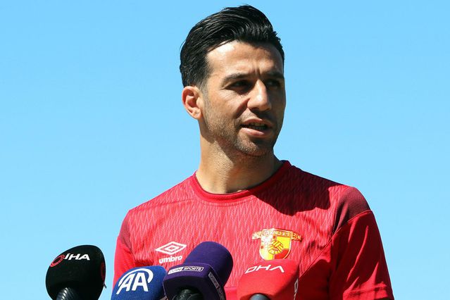 İsmail Köybaşı’dan futbola veda