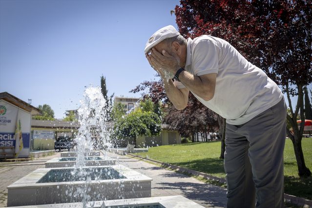 Malatya’da Hava Sıcaklığı Yaşamı Zorluyor