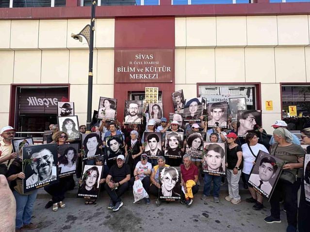 Sivas’ta 33. Yıl Anması