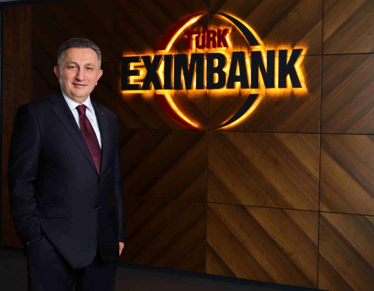Türk Eximbank\'tan 830 Milyon Dolarlık Başarı