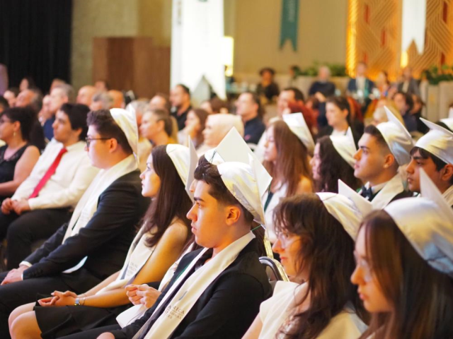 Academica Çift Diploma Programı'nda mezuniyet heyecanı