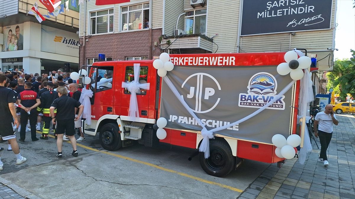Alaplı\'ya İtfaiye Aracı Bağışı