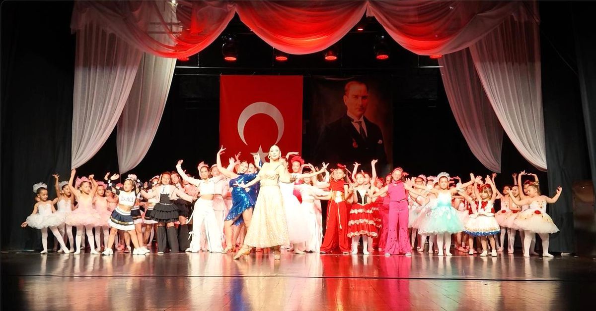 Mersin\'de Yıl Sonu Bale Gösterisi Beğeni Topladı