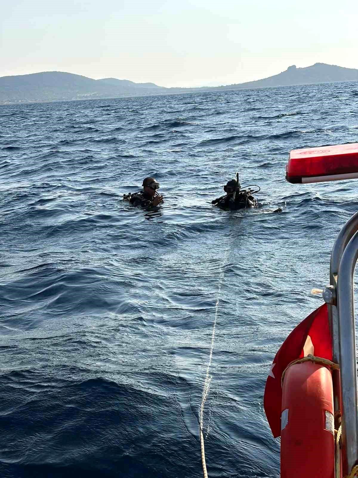 Ayvalık\'ta tekne turunda kaybolan gencin cansız bedenine ulaşıldı