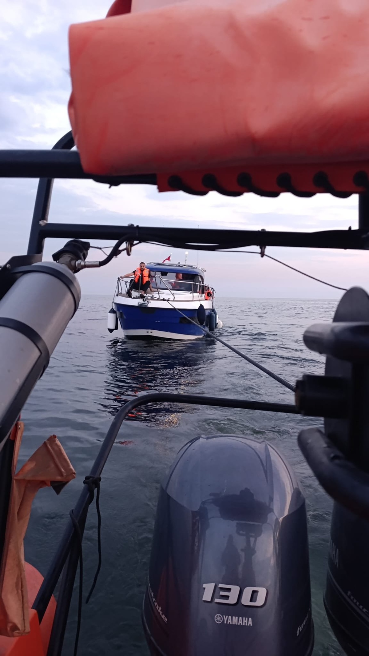 Marmara\'da Makine Arızası: Tekne Kurtarıldı